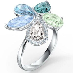 AUTHENTIC Swarovski Ring